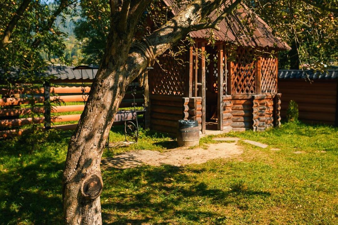 Gorycvit Hotel Verkhniy Yasenov Exterior foto