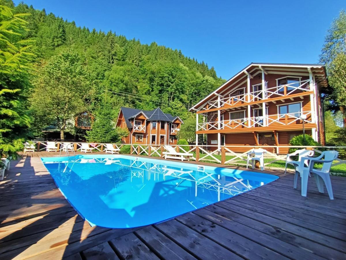 Gorycvit Hotel Verkhniy Yasenov Exterior foto