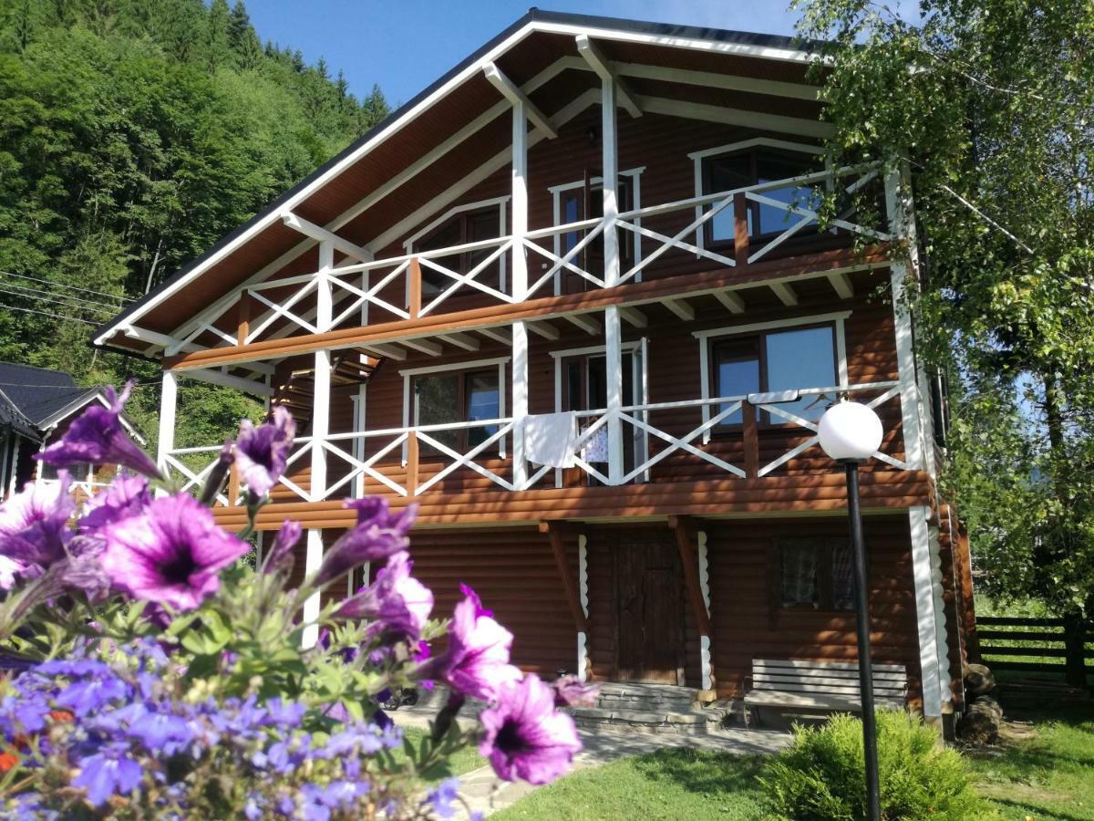 Gorycvit Hotel Verkhniy Yasenov Exterior foto